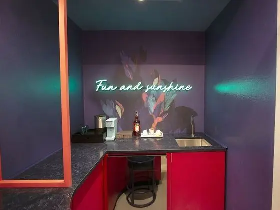 Süit, 1 Büyük (Queen) Boy Yatak