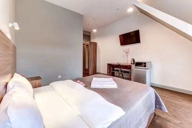 Comfort Tek Büyük Yataklı Oda