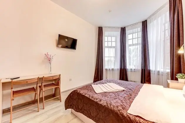 Comfort Tek Büyük Yataklı Oda