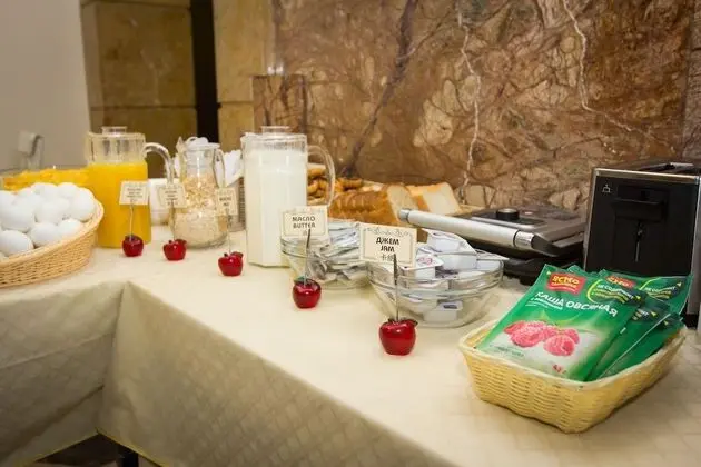 Comfort Tek Büyük veya İki Ayrı Yataklı Oda