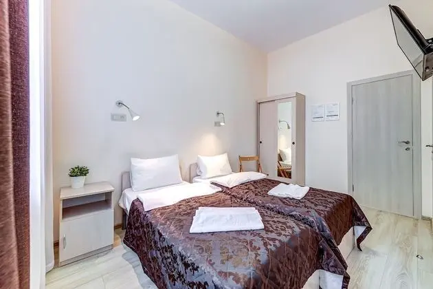 Comfort Tek Büyük veya İki Ayrı Yataklı Oda