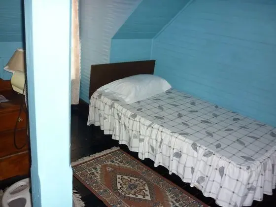 Üç Kişilik Oda, Birden Çok Yatak, Sigara İçilmez, Ortak Banyo