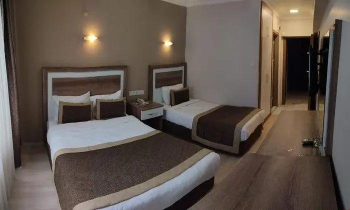 Klasik Oda - Şehir Manzaralı