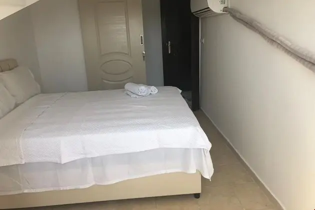 Teras  Daire  Balkonlu