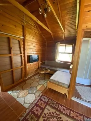 Bungalow 3 Kişilik Oda,Deniz Manzaralı,Mutfak Ekipmanlı - Half Kitchen