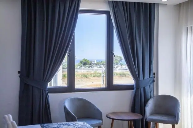 Standart Oda, Deniz Manzaralı, Balkonlu