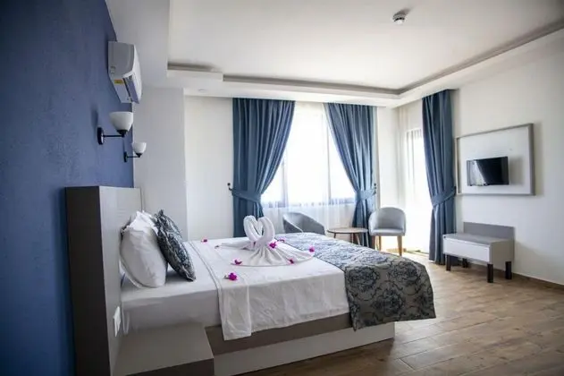 Standart Oda, Deniz Manzaralı, Balkonlu
