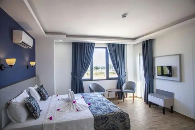 Standart Oda, Deniz Manzaralı, Balkonlu