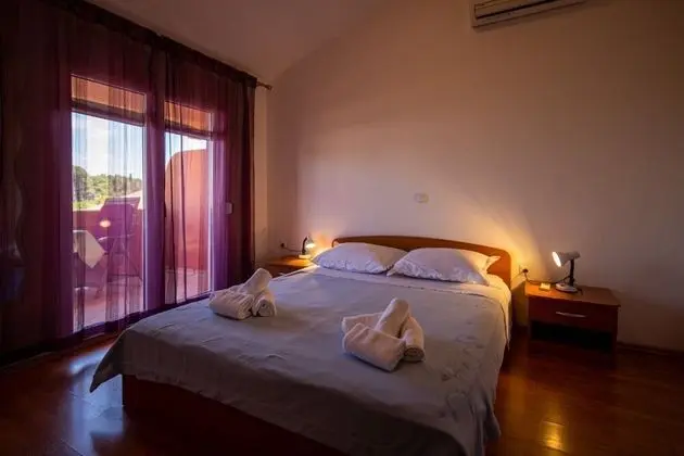 Apart Daire (Den - 100 m from sea - A1(2+2))
