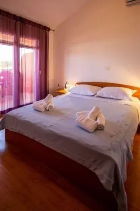 Apart Daire (Den - 100 m from sea - A1(2+2))