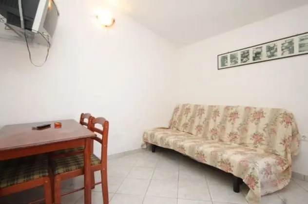 Apart Daire (Den - 100 m from sea - A1(2+2))
