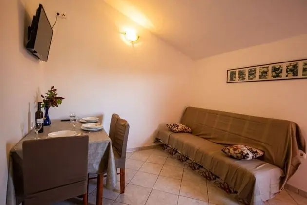 Apart Daire (Den - 100 m from sea - A1(2+2))
