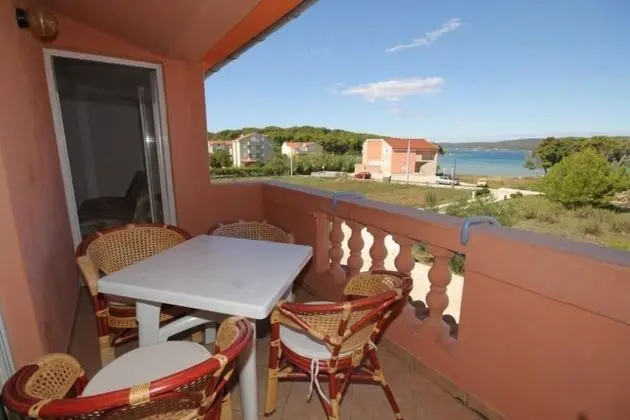 Apart Daire (Den - 100 m from sea - A1(2+2))