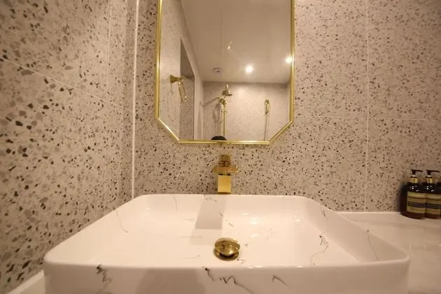 Deluxe İki Ayrı Yataklı Oda