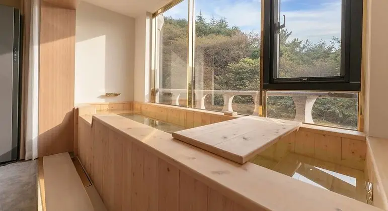 Forest Hinoki Twin Room