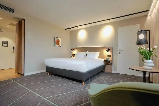 Standard Oda, 1 En Büyük (King) Boy Yatak