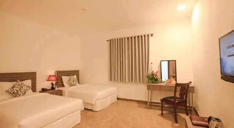Senior Üç Kişilik Oda