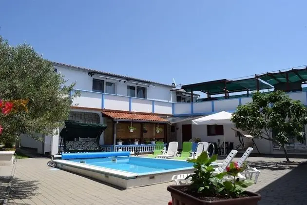 Apart Daire (Den - with pool - C3(2+2))