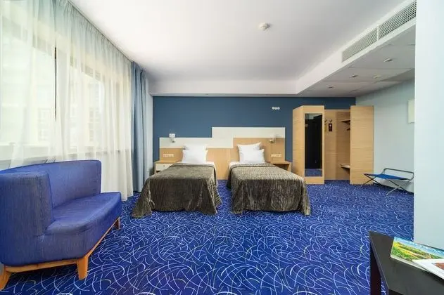 Comfort Tek Büyük veya İki Ayrı Yataklı Oda