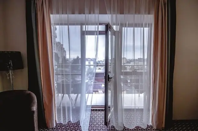 Premium Stüdyo, Balkon