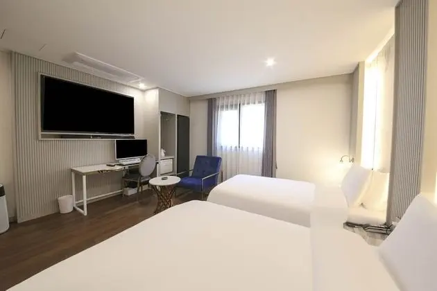 Deluxe İki Ayrı Yataklı Oda