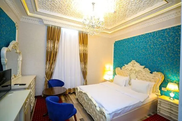 Deluxe Tek Büyük Yataklı Oda