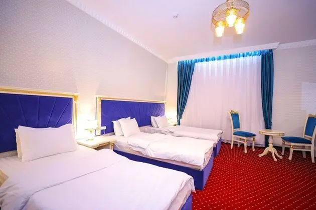Deluxe Üç Kişilik Oda