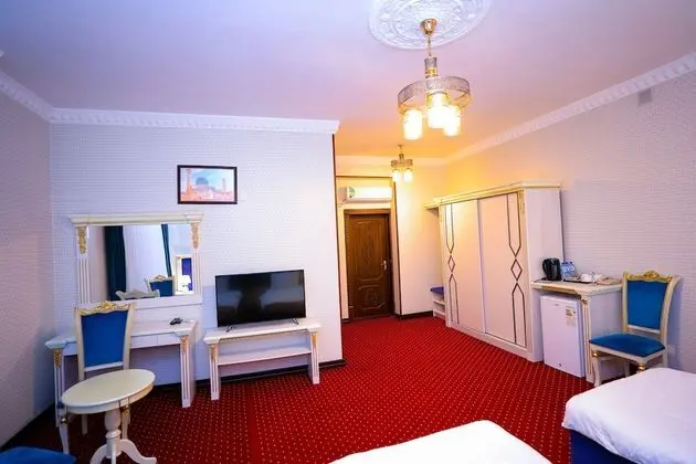 Deluxe Üç Kişilik Oda