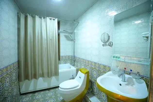 Deluxe Üç Kişilik Oda