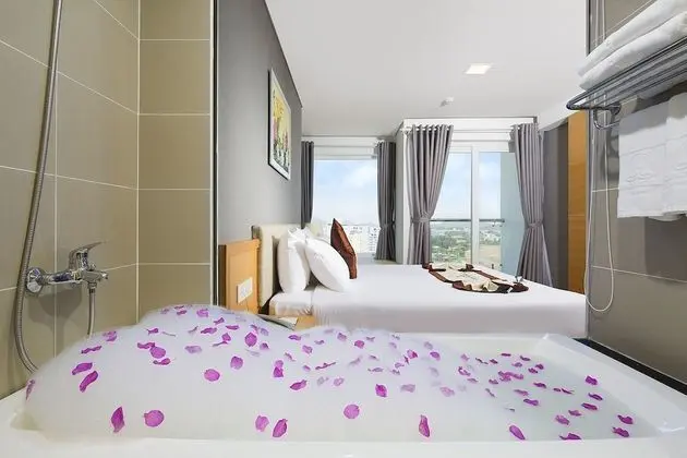 Deluxe Oda, Balkon, Deniz Manzaralı