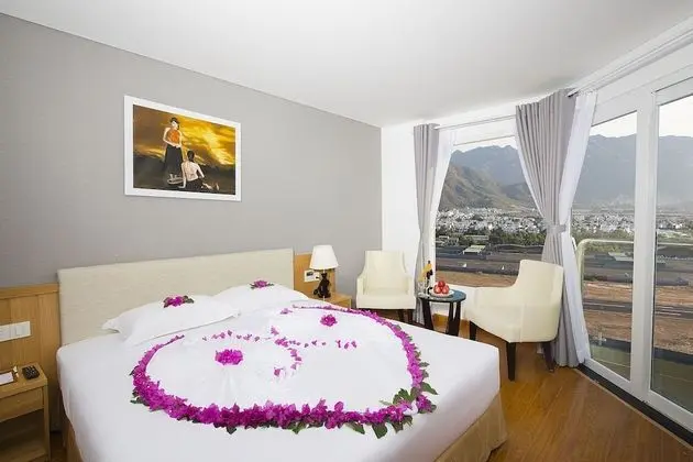 Deluxe Oda, Balkon, Şehir Manzaralı
