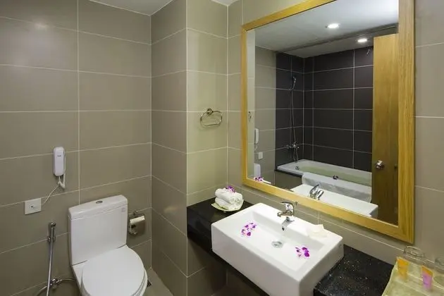 Superior Oda, Şehir Manzaralı