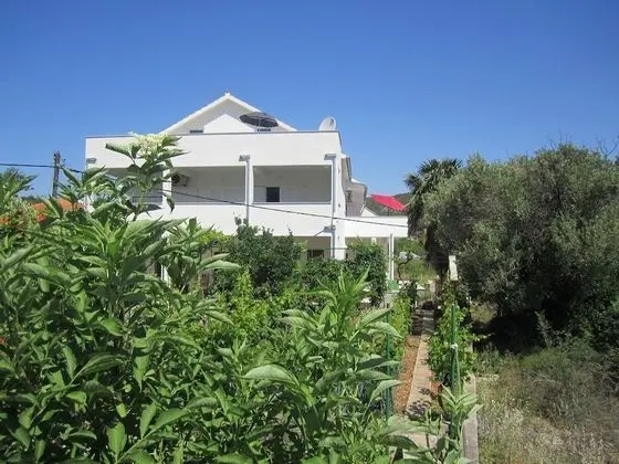 Apart Daire (Deni - 30 m from sea - A3(4+2))