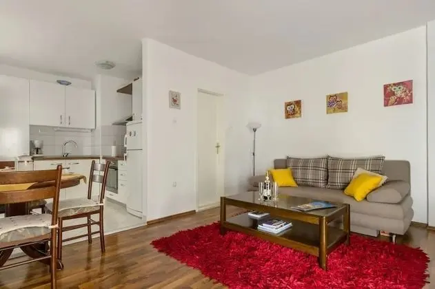 Apart Daire (Deni - modern & in center - A1(2+2))