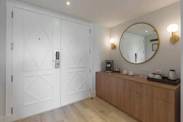 Süit, 1 En Büyük (King) Boy Yatak ve Çekyat, Balkon, Resort Manzaralı