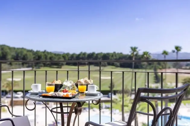 Superior Oda, 2 Çift Kişilik Yatak, Balkon, Resort Manzaralı