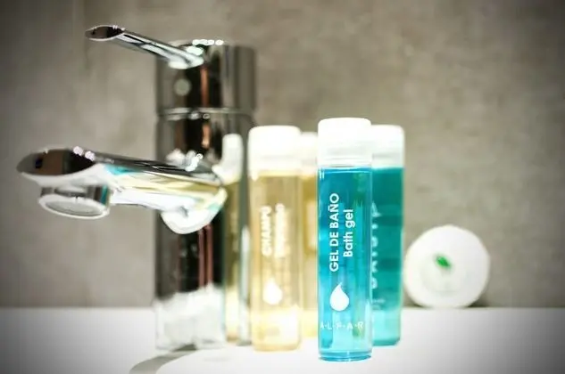 Tek Büyük Yataklı Oda (Exterior)