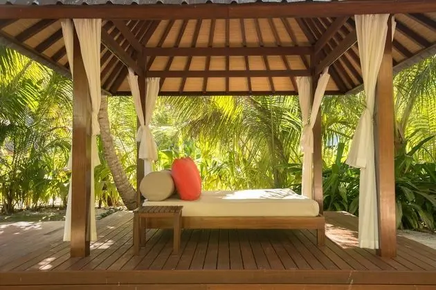 Deluxe Beach Cottage