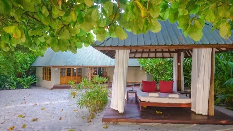 Deluxe Beach Cottage