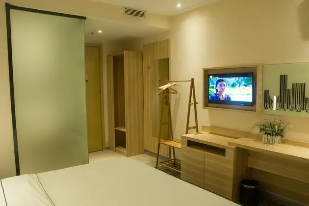 1 Çift ​​kişilik Yatak Business King Bed