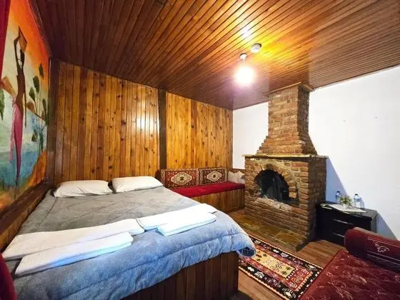 Standart Geniş Oda, Bahçe Manzaralı, Şömineli