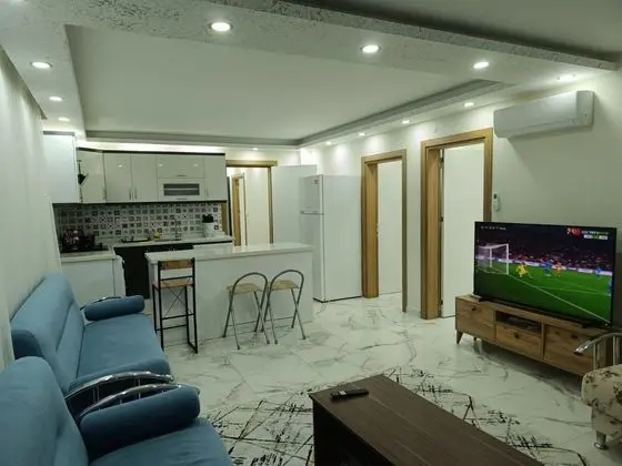 Aile Odası,Deniz Manzaralı,Balkonsuz