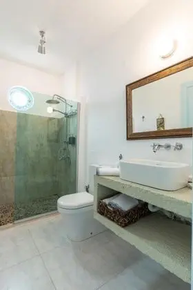 Comfort Oda, Köy Manzaralı, Balkonlu