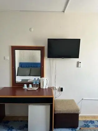Aile Odası, Kara veya Kısmi Deniz Manzaralı, Balkonlu