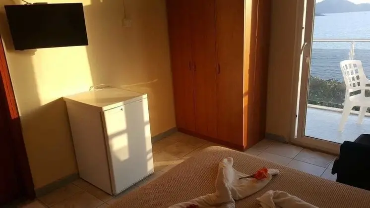 Tek Büyük Yataklı Oda