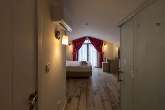 DELUXE 2 KISILIK BALKONLU