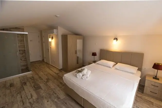DELUXE 2 KISILIK BALKONLU