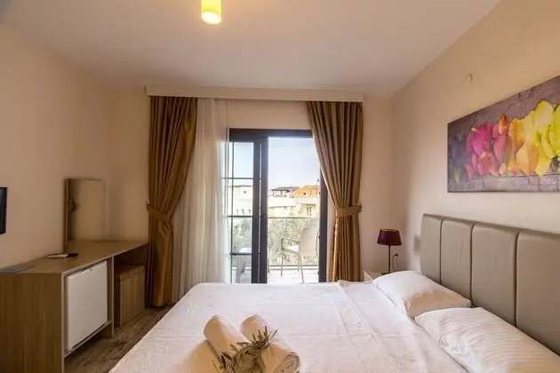 DELUXE 2 KISILIK BALKONLU