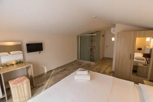 DELUXE 2 KISILIK BALKONLU