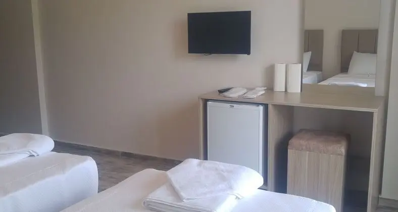 DELUXE 3 KISILIK BALKONLU